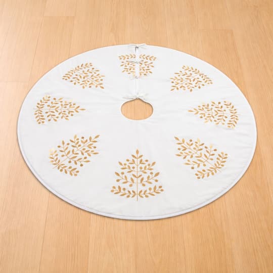 Melrose 48" White Metallic Leaf Christmas Tree Skirt